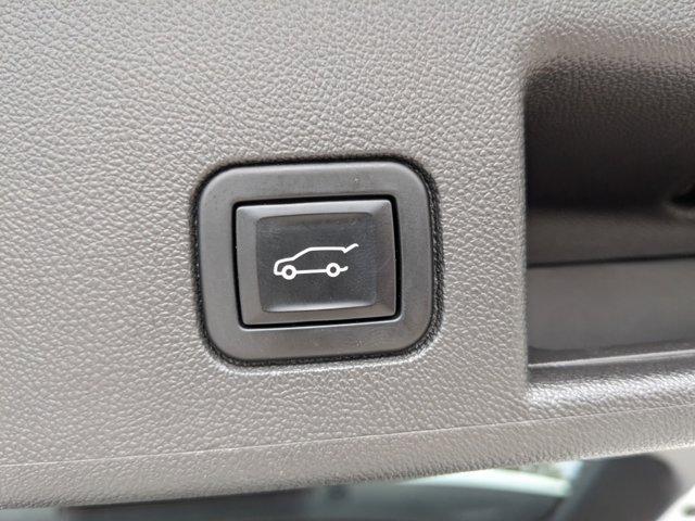 used 2021 Chevrolet Equinox car, priced at $18,484