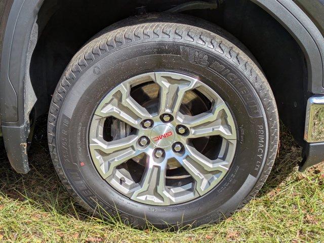 used 2022 GMC Sierra 1500 car, priced at $33,484