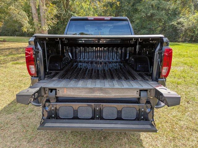 used 2022 GMC Sierra 1500 car, priced at $33,484