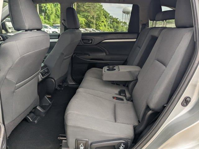 used 2019 Toyota Highlander car, priced at $21,484