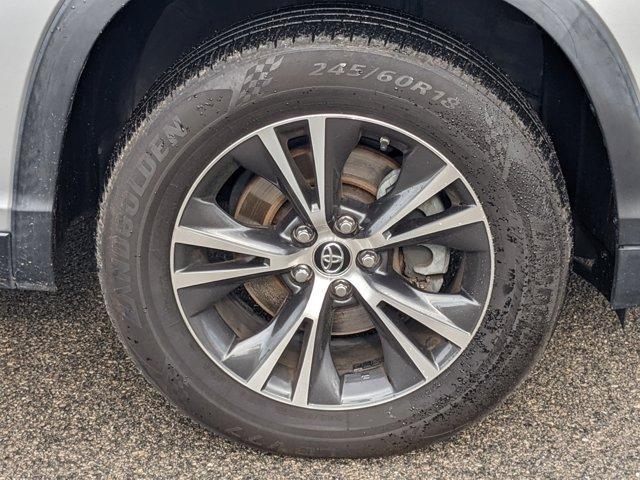 used 2019 Toyota Highlander car, priced at $21,484