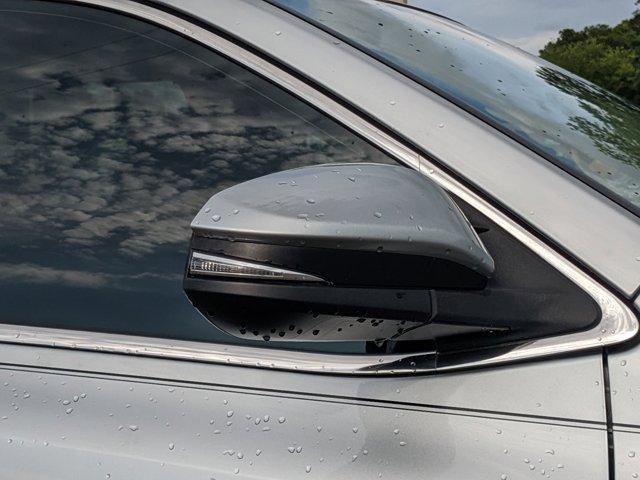 used 2019 Toyota Highlander car, priced at $21,484