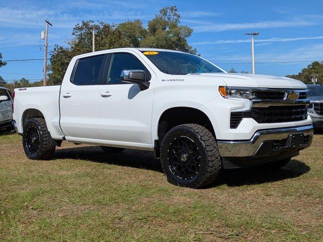 new 2025 Chevrolet Silverado 1500 car, priced at $48,984