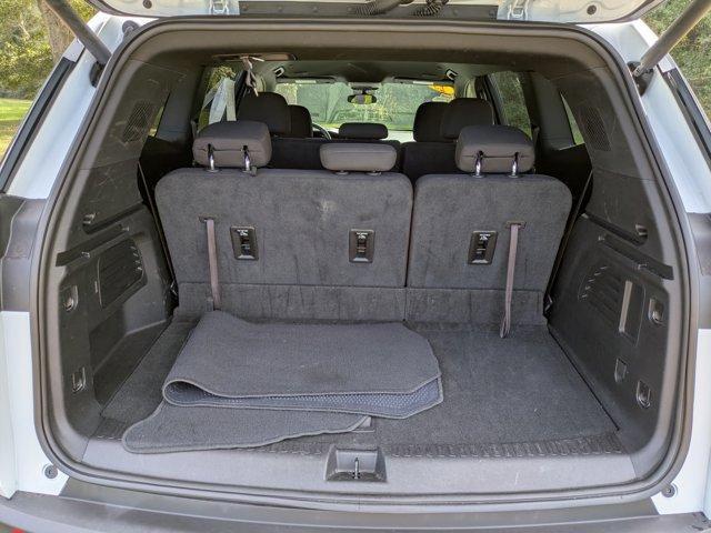 used 2025 GMC Acadia car, priced at $29,984