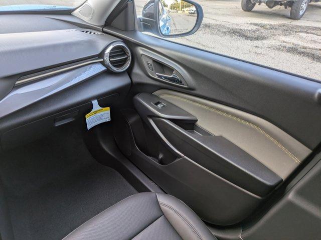 new 2025 Chevrolet Trax car, priced at $24,450