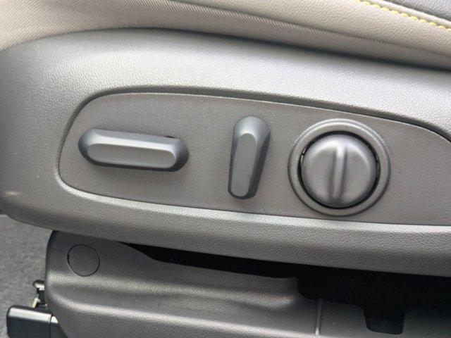 new 2025 Chevrolet Trax car, priced at $24,450