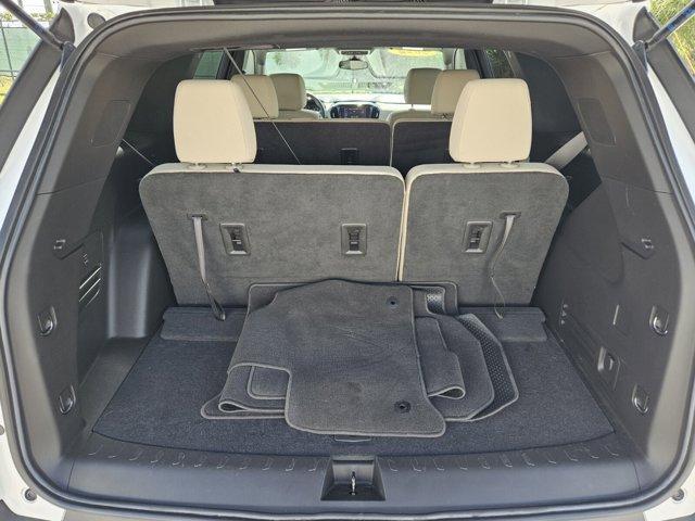 used 2022 Chevrolet Traverse car, priced at $20,484