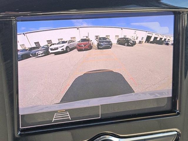 used 2022 Chevrolet Traverse car, priced at $20,484