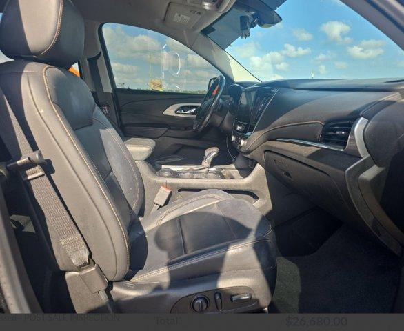 used 2021 Chevrolet Traverse car, priced at $27,384