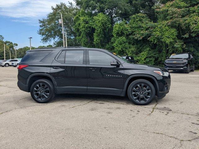 used 2021 Chevrolet Traverse car, priced at $27,800