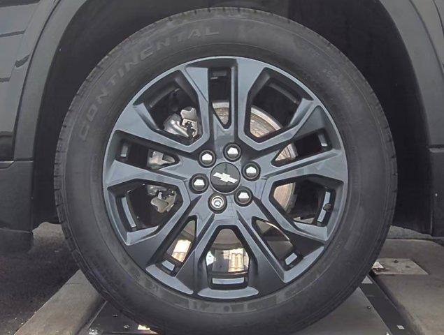 used 2021 Chevrolet Traverse car, priced at $27,384