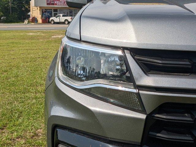 used 2022 Chevrolet Colorado car, priced at $32,984