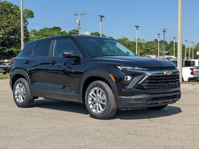 new 2025 Chevrolet TrailBlazer car, priced at $24,400