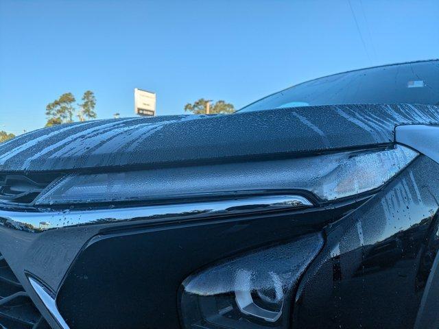 used 2025 Chevrolet Trax car, priced at $17,984