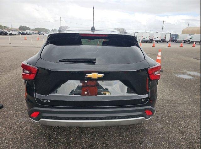 used 2025 Chevrolet Trax car, priced at $18,484