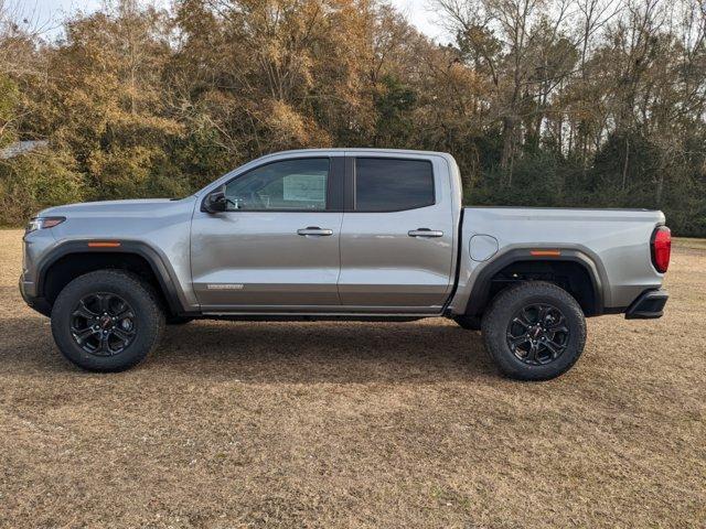 new 2024 GMC Canyon car, priced at $39,800