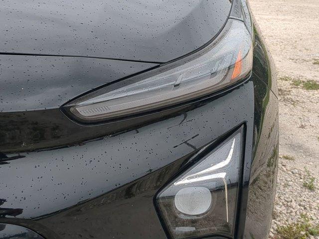used 2022 Chevrolet Bolt EUV car, priced at $19,984