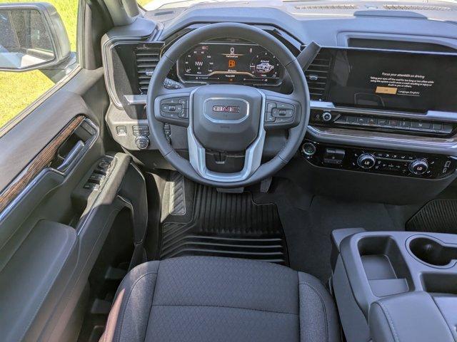 new 2025 GMC Sierra 1500 car, priced at $53,884