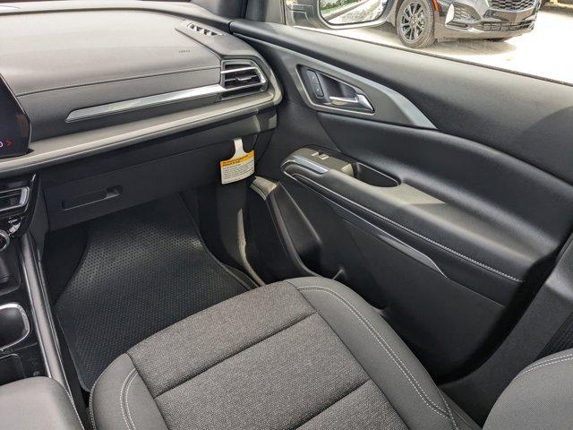 new 2025 Chevrolet Traverse car, priced at $39,984