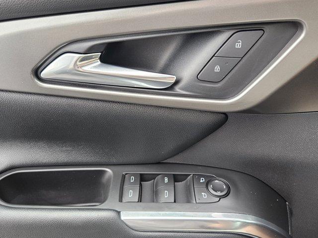 new 2025 Chevrolet Traverse car