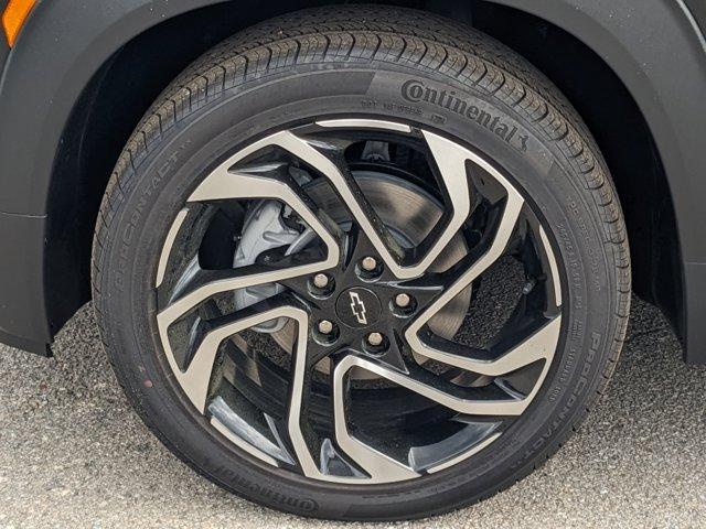 new 2025 Chevrolet TrailBlazer car, priced at $28,984