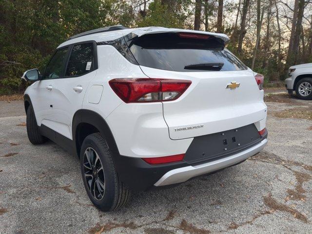 new 2025 Chevrolet TrailBlazer car, priced at $26,900