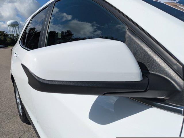 used 2024 Chevrolet Equinox car, priced at $22,984