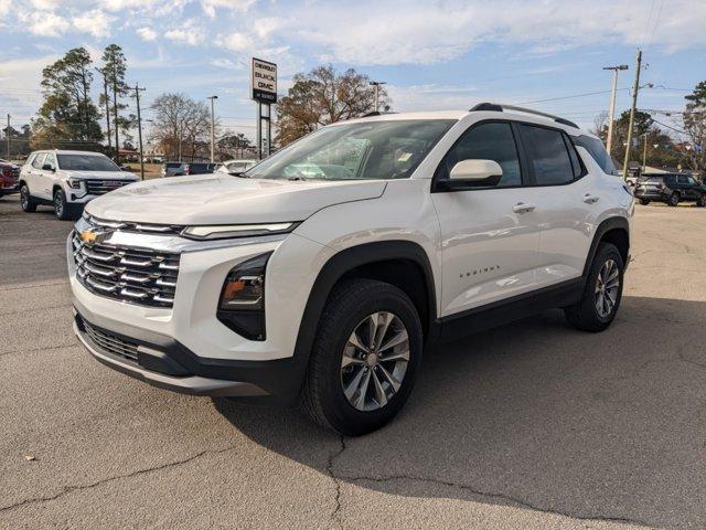 new 2025 Chevrolet Equinox car, priced at $30,900