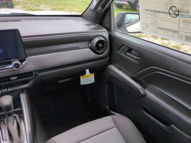 new 2025 Chevrolet Colorado car, priced at $36,100