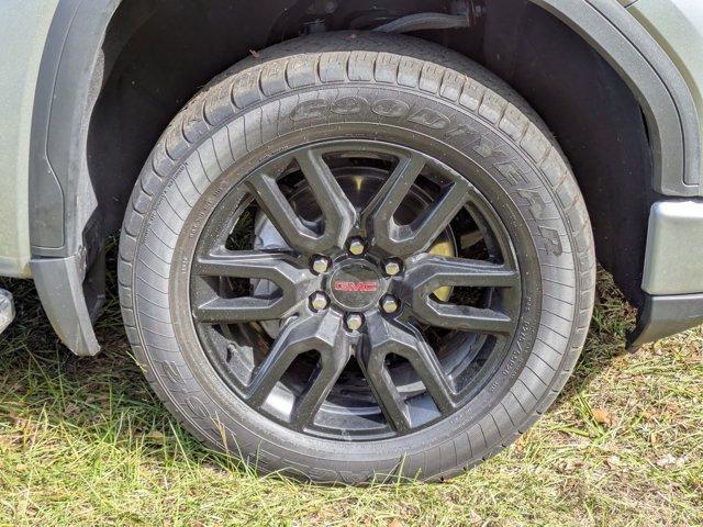 used 2024 GMC Sierra 1500 car, priced at $42,984