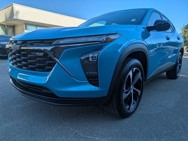used 2025 Chevrolet Trax car, priced at $19,484