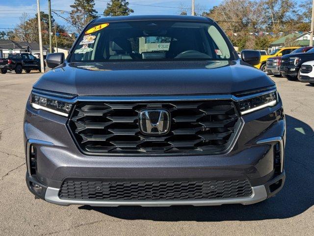 used 2024 Honda Pilot car, priced at $38,984