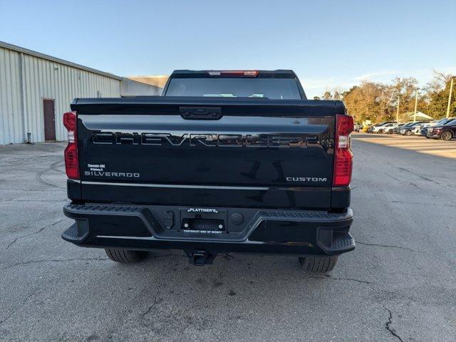 new 2024 Chevrolet Silverado 1500 car, priced at $42,900