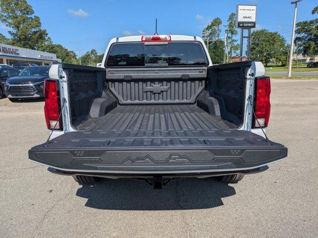 new 2025 Chevrolet Colorado car, priced at $40,984