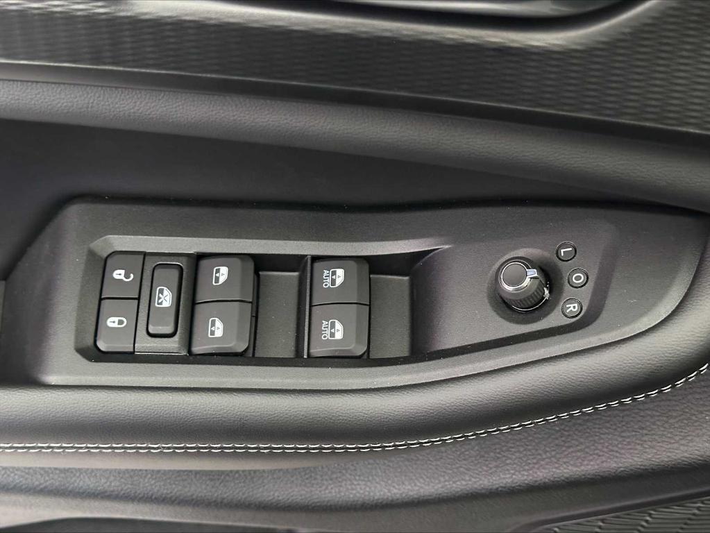 new 2025 Jeep Grand Cherokee car, priced at $44,480