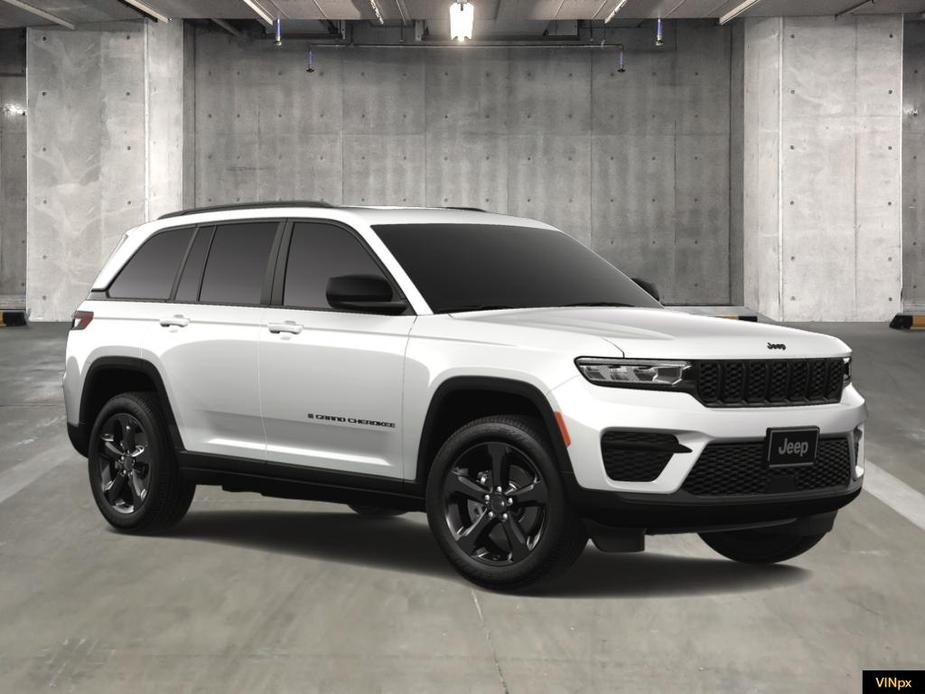 new 2025 Jeep Grand Cherokee car, priced at $45,380