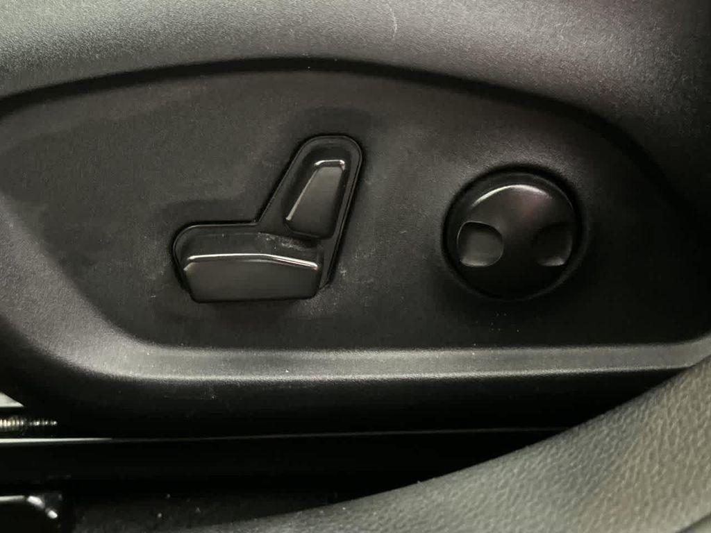 used 2022 Jeep Compass car, priced at $18,900
