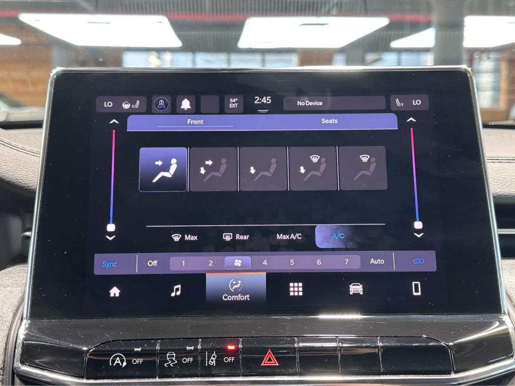 used 2022 Jeep Compass car, priced at $21,400