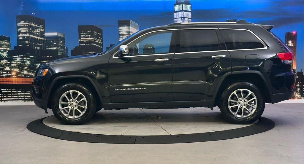 used 2015 Jeep Grand Cherokee car, priced at $13,300