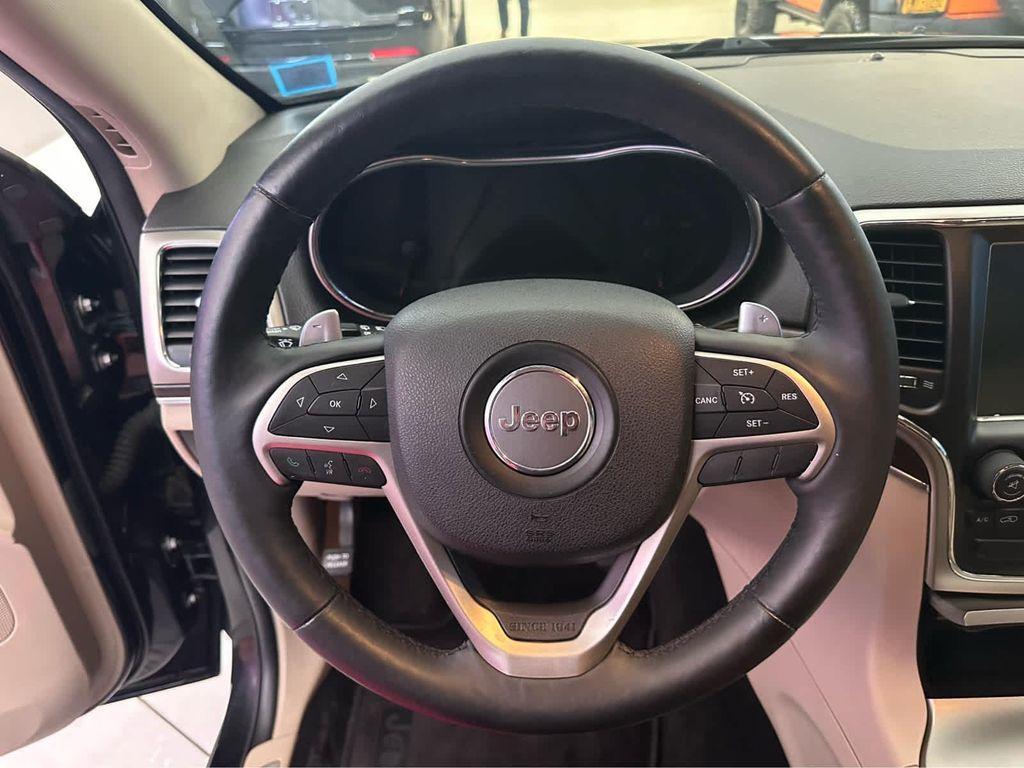 used 2015 Jeep Grand Cherokee car, priced at $13,300