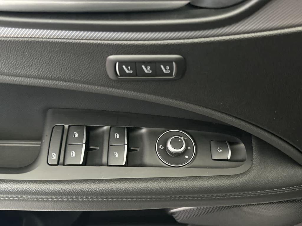 used 2023 Alfa Romeo Stelvio car, priced at $34,900