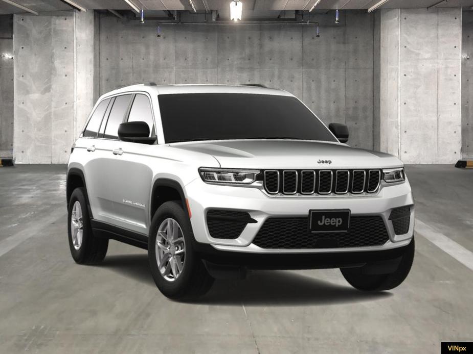 new 2025 Jeep Grand Cherokee car, priced at $41,175