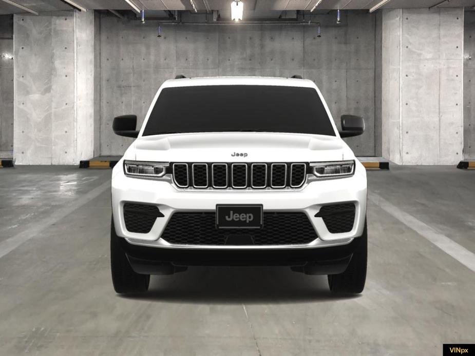 new 2025 Jeep Grand Cherokee car, priced at $41,175