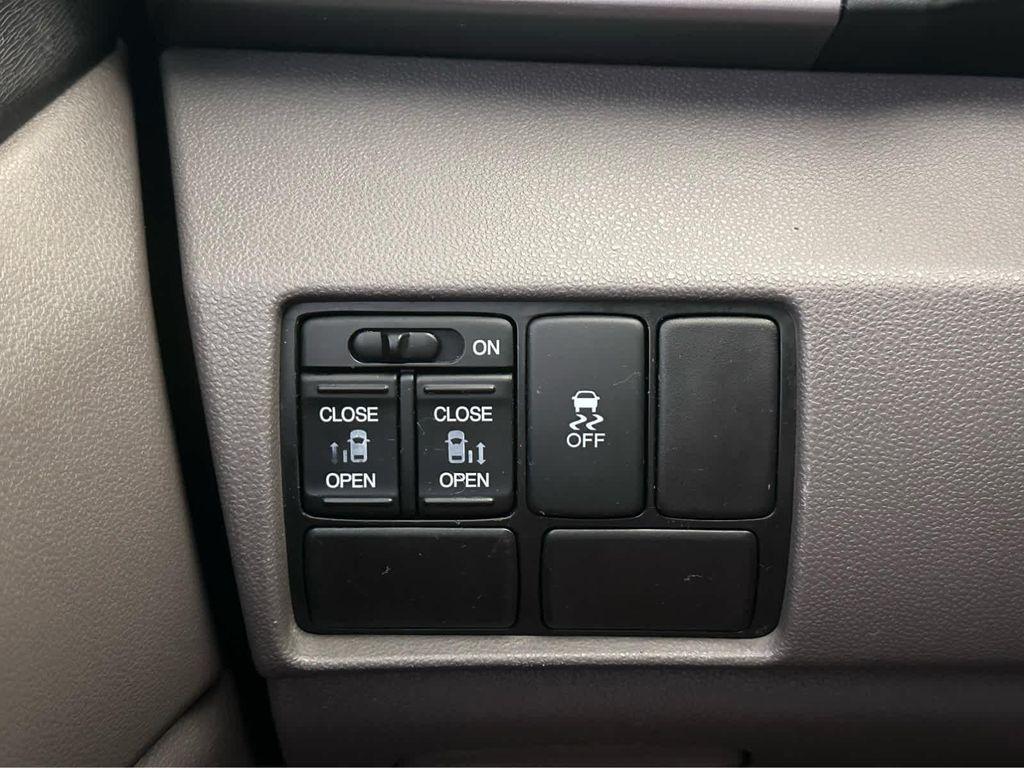 used 2016 Honda Odyssey car, priced at $14,900