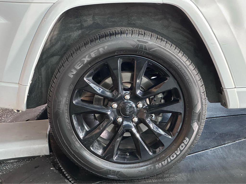 used 2022 Jeep Grand Cherokee WK car, priced at $26,800