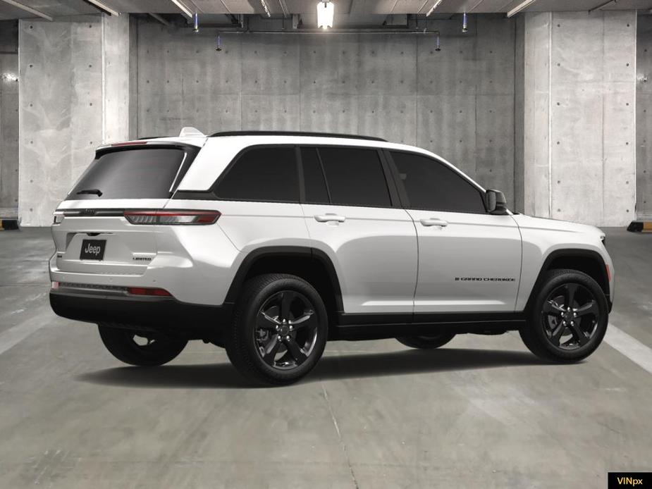 new 2025 Jeep Grand Cherokee car, priced at $49,740