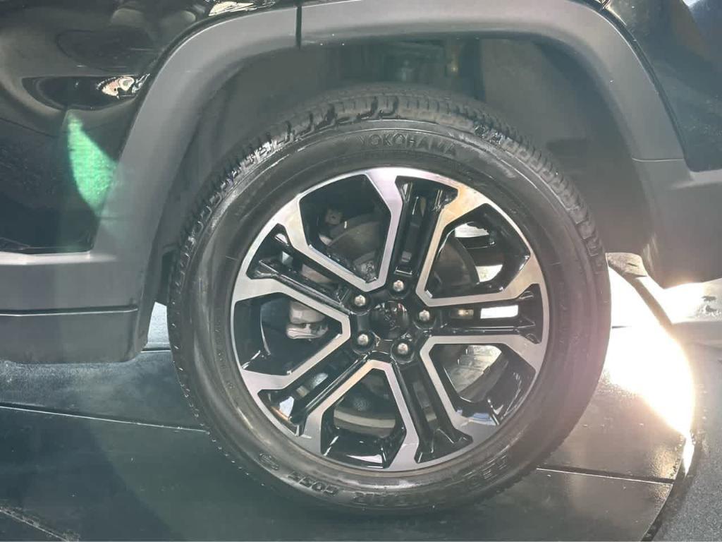 used 2022 Jeep Compass car, priced at $22,500