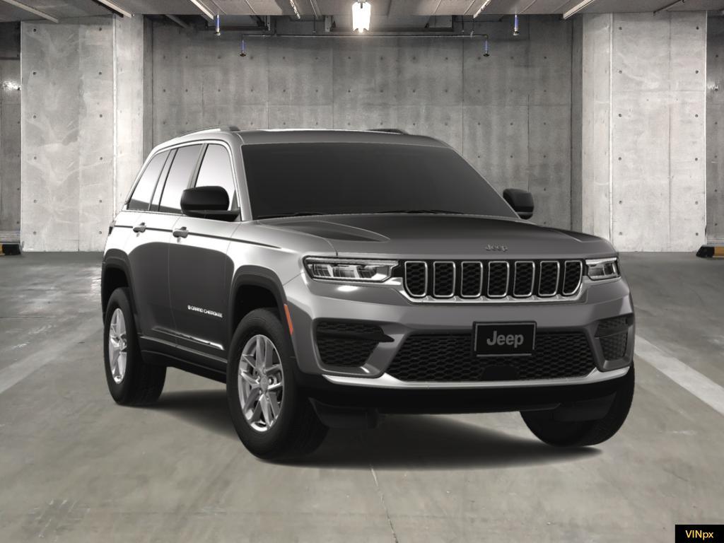 new 2025 Jeep Grand Cherokee car, priced at $41,920