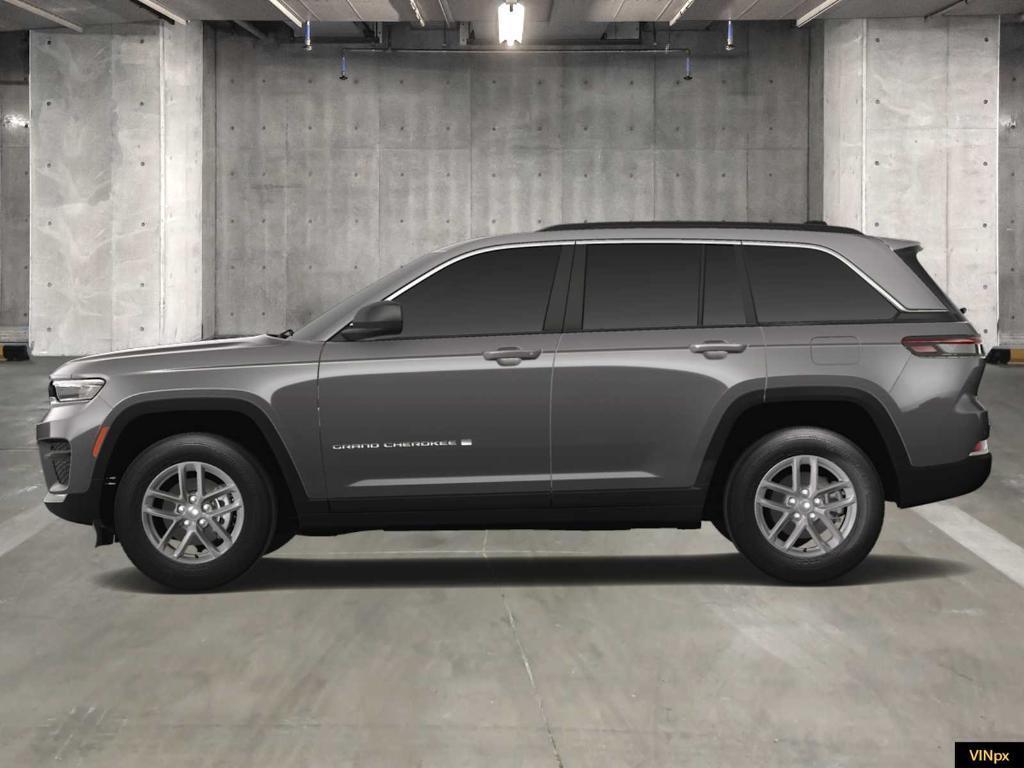 new 2025 Jeep Grand Cherokee car, priced at $41,920