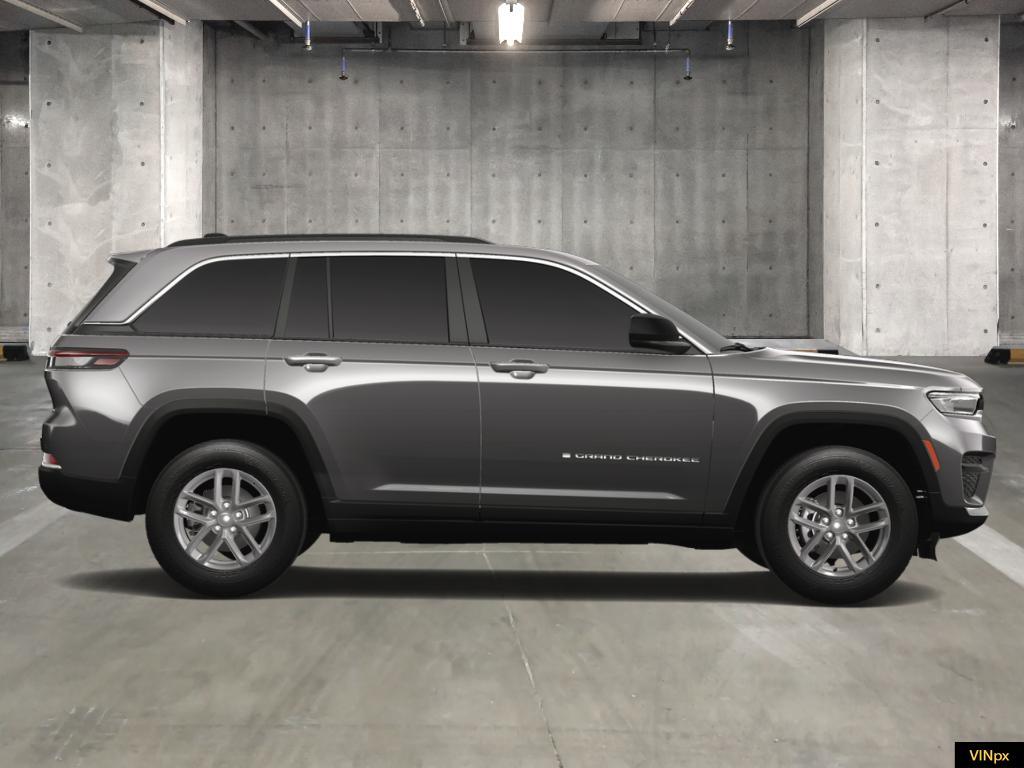 new 2025 Jeep Grand Cherokee car, priced at $41,920